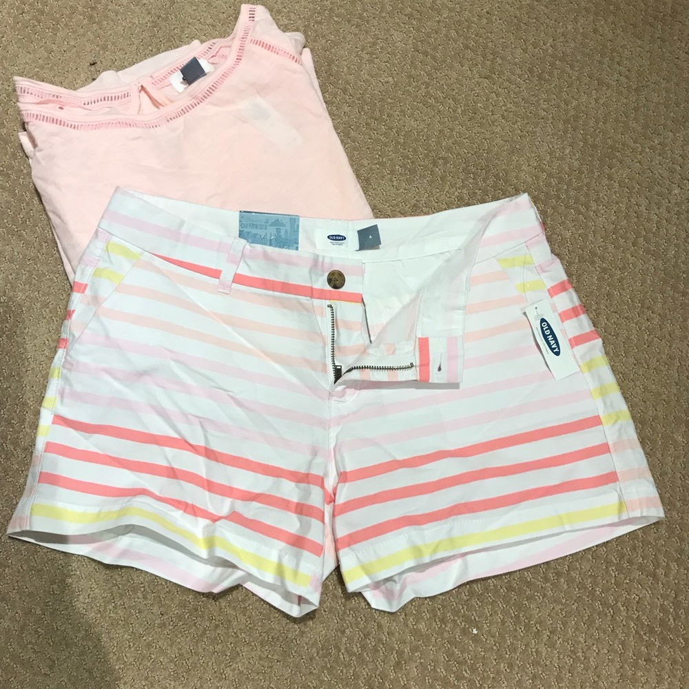 NWT! Adorable Old Navy Striped Shorts